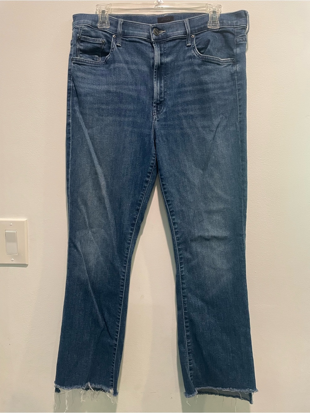 Mother Denim Insider Crop Step Fray size 34
